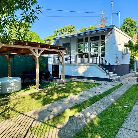 Sparkling Time Apartman Villa Hajduszoboszlo Exterior photo